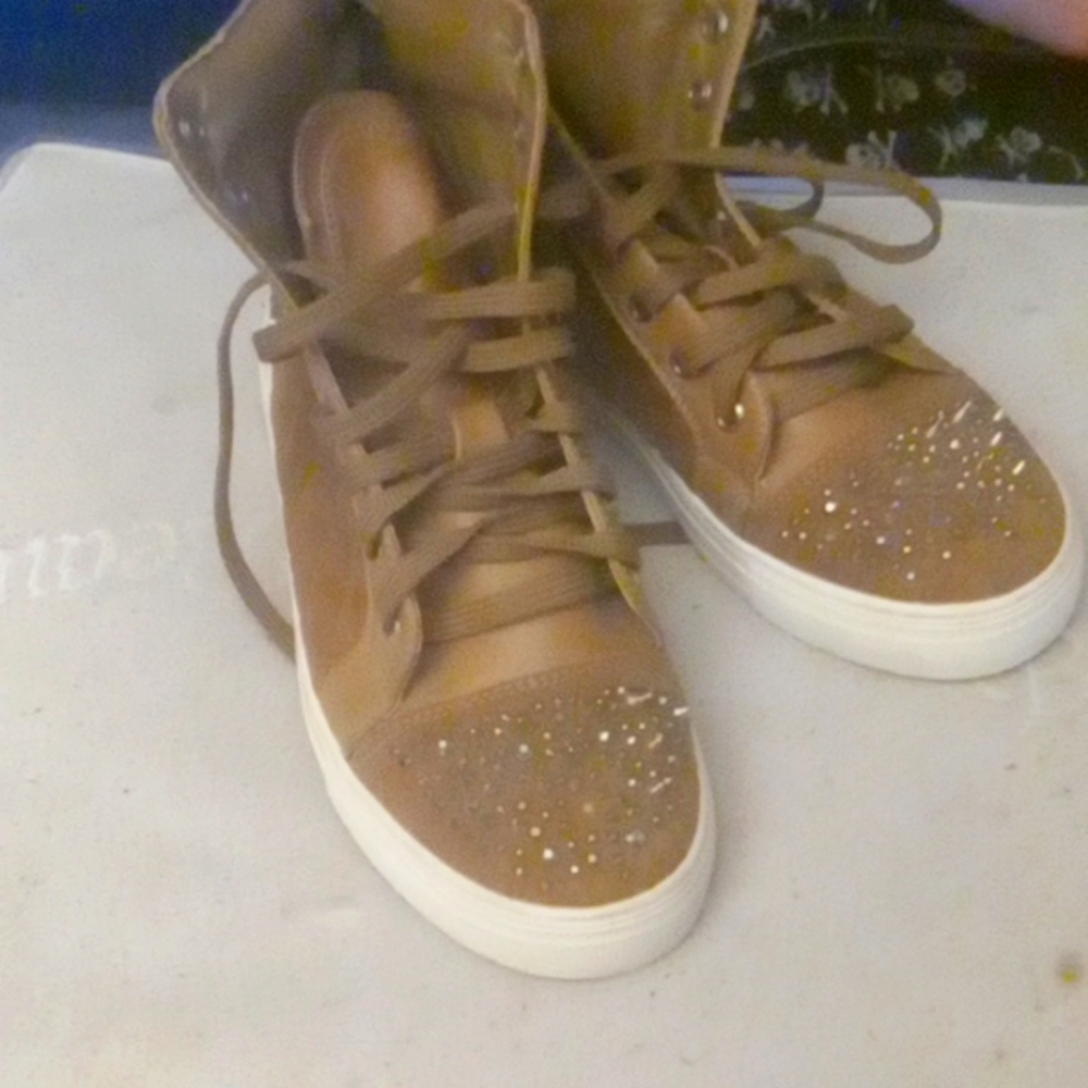 Size 7 shoes